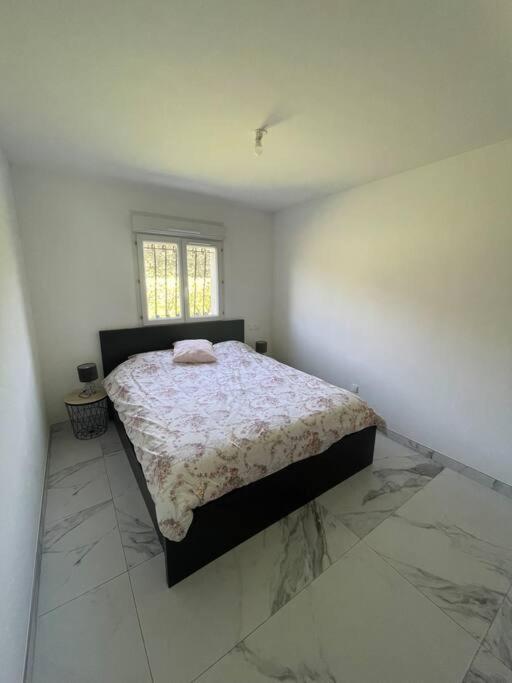 Bel Appartement Avec Parking Cabannes Экстерьер фото
